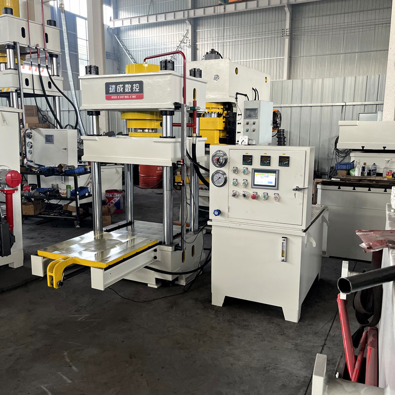160噸三梁四柱帶可移動工作臺溫控硫化機(jī)